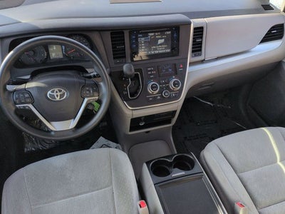 2015 Toyota SIENNA LE 3.5L LE 8 Passenger