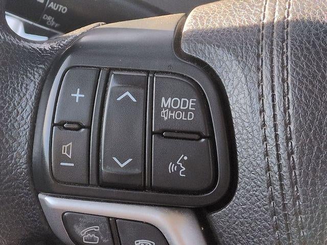 2015 Toyota SIENNA LE 3.5L LE 8 Passenger