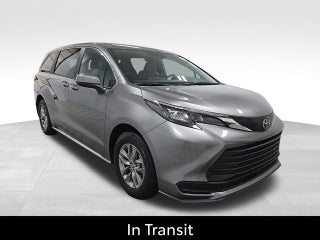 2026 Toyota Sienna LE 8 Passenger