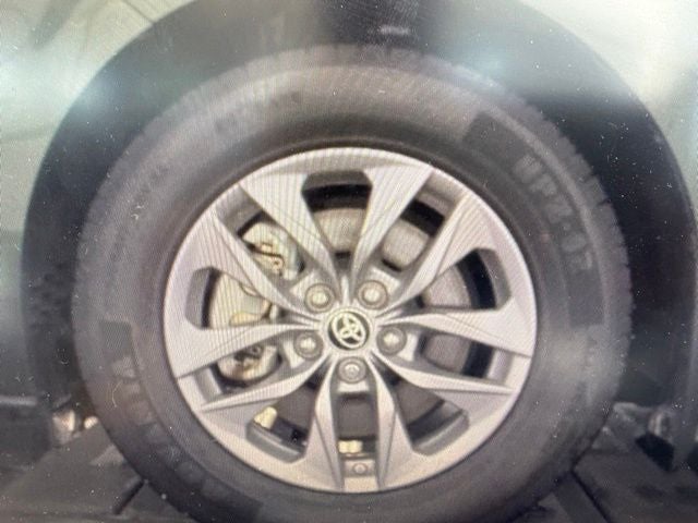 2024 Toyota Sienna LE 8 Passenger