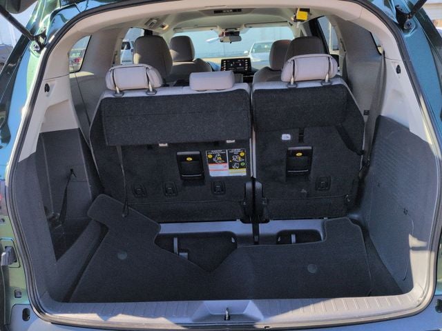 2024 Toyota SIENNA LE LE 8 Passenger