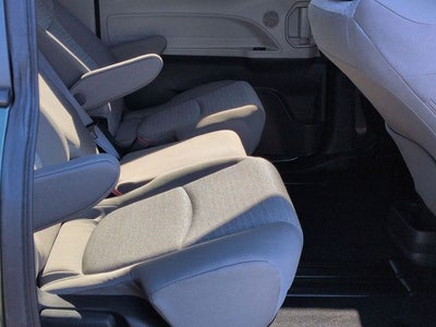 2024 Toyota SIENNA LE LE 8 Passenger
