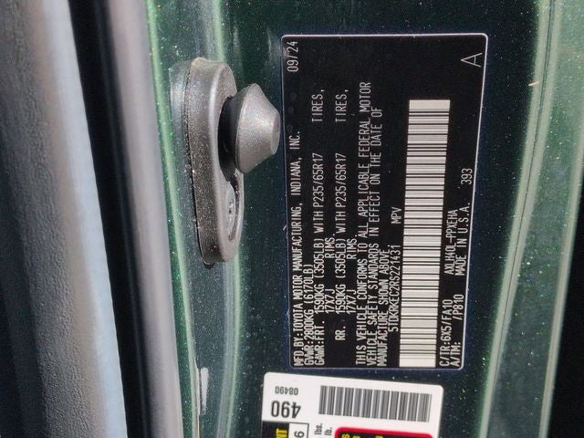 2024 Toyota SIENNA LE LE 8 Passenger