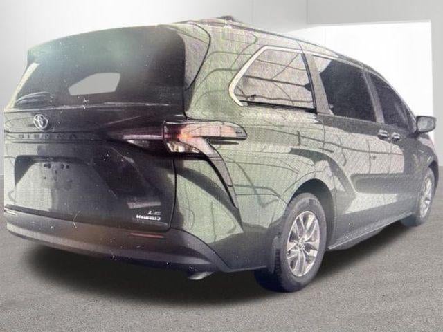 2024 Toyota SIENNA LE LE 8 Passenger