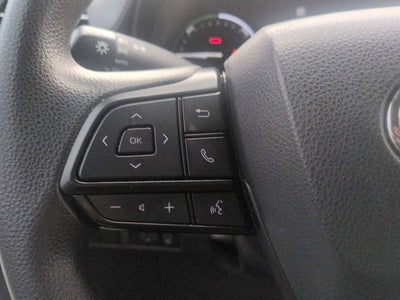 2023 Toyota SIENNA LE LE 8 Passenger