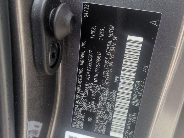 2023 Toyota SIENNA LE LE 8 Passenger