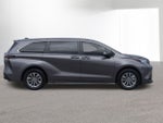 2023 Toyota SIENNA LE LE 8 Passenger