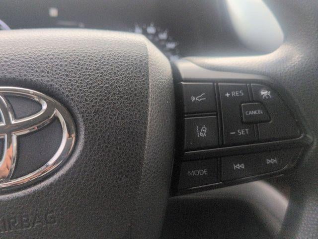 2023 Toyota SIENNA LE LE 8 Passenger