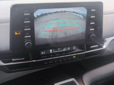 2023 Toyota SIENNA LE LE 8 Passenger