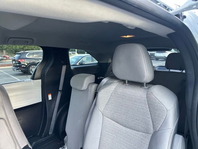 2025 Toyota Sienna LE 8 Passenger