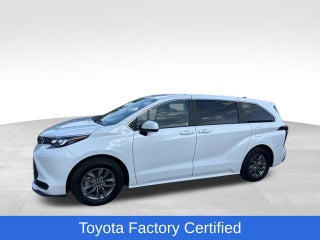 2025 Toyota Sienna LE 8 Passenger