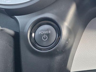 2025 Toyota Sienna LE 8 Passenger