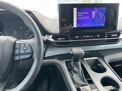 2025 Toyota Sienna LE 8 Passenger