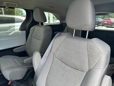 2025 Toyota Sienna LE 8 Passenger