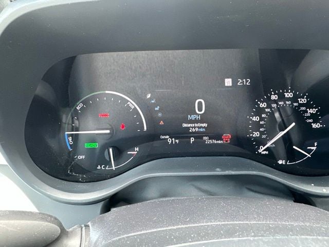 2025 Toyota Sienna LE 8 Passenger