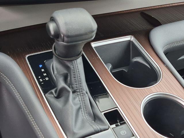 2024 Toyota Sienna LE 8 Passenger