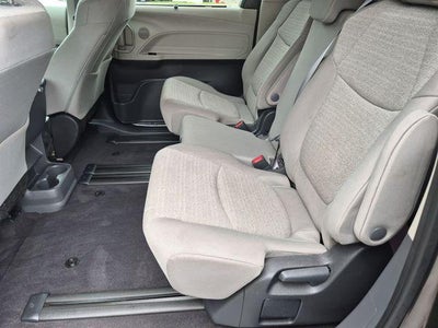 2024 Toyota Sienna LE 8 Passenger