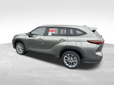 2026 Toyota Highlander Hybrid Limited