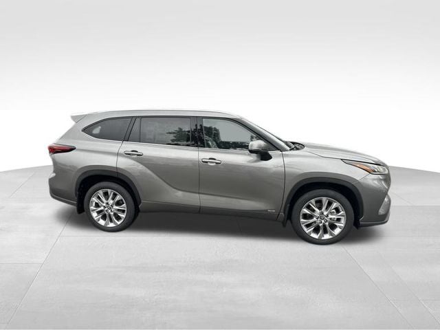 2026 Toyota Highlander Hybrid Limited