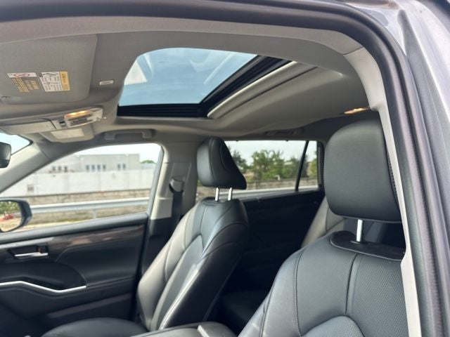 2026 Toyota Highlander Hybrid Limited