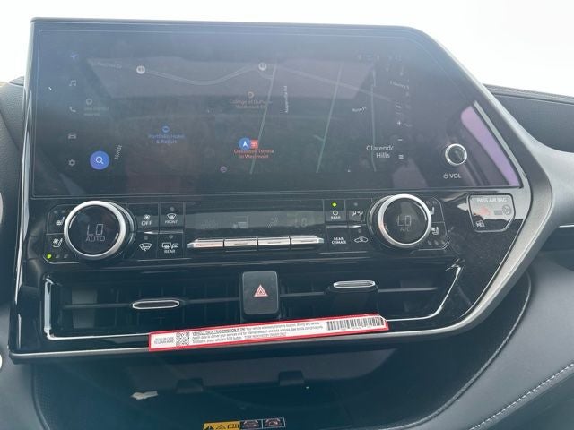 2026 Toyota Highlander Hybrid Limited