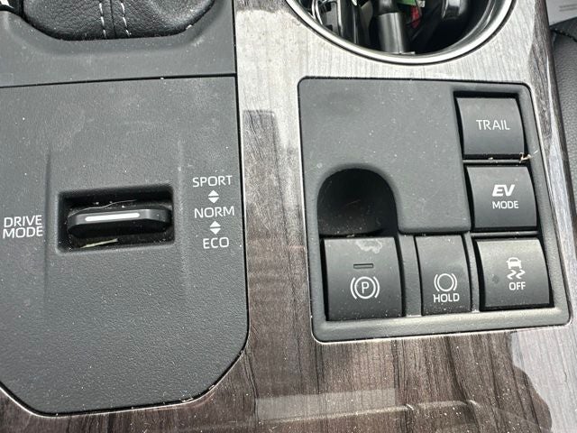 2026 Toyota Highlander Hybrid Limited
