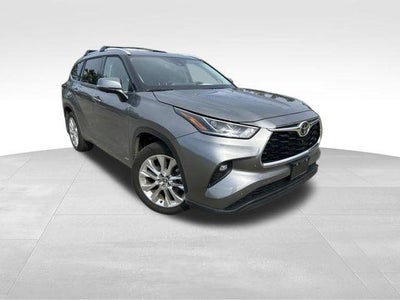 2026 Toyota Highlander Hybrid Limited