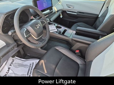 2026 Toyota Sienna XSE 7 Passenger