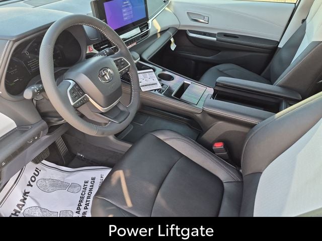 2026 Toyota Sienna XSE 7 Passenger