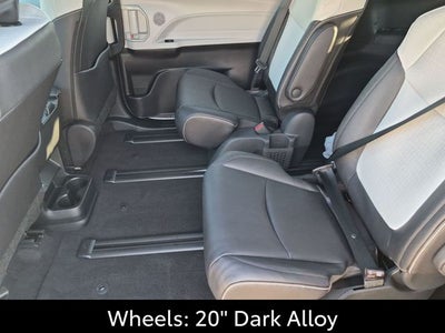 2026 Toyota Sienna XSE 7 Passenger