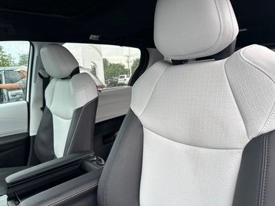 2026 Toyota Sienna XSE 7 Passenger