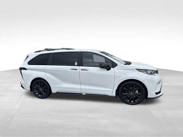 2026 Toyota Sienna XSE 7 Passenger
