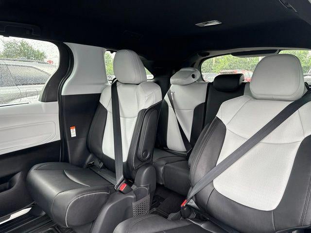 2026 Toyota Sienna XSE 7 Passenger