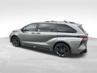 2026 Toyota Sienna XSE 7 Passenger