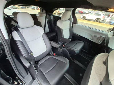 2026 Toyota Sienna XSE 7 Passenger