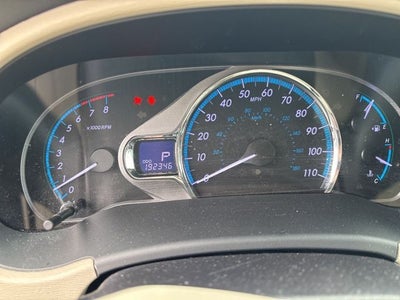 2014 Toyota SIENNA XLE 3.5L XLE 8 Passenger