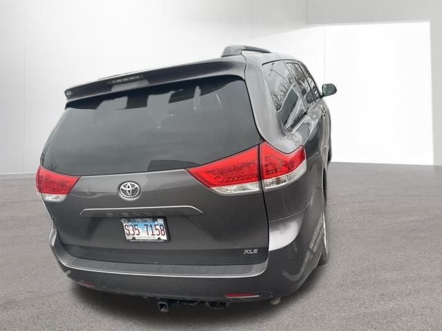2013 Toyota SIENNA XLE 3.5L XLE