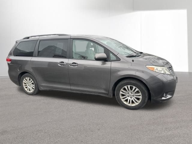 2013 Toyota SIENNA XLE 3.5L XLE