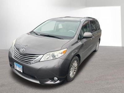 2013 Toyota SIENNA XLE 3.5L XLE