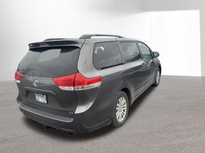 2013 Toyota SIENNA XLE 3.5L XLE