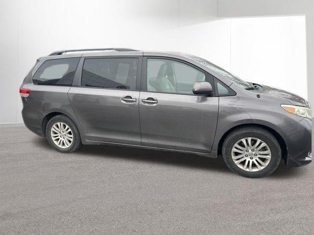 2013 Toyota SIENNA XLE 3.5L XLE