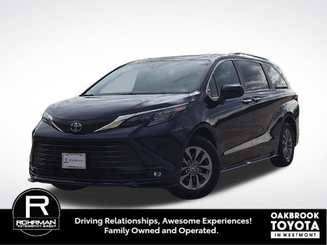 2025 Toyota Sienna XLE 8 Passenger