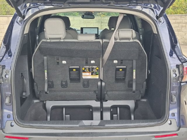 2025 Toyota Sienna XLE 8 Passenger
