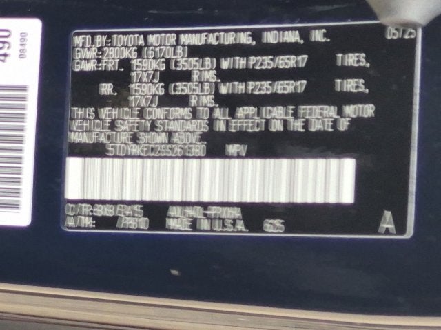 2025 Toyota Sienna XLE 8 Passenger
