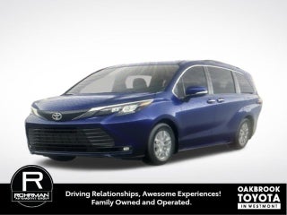 2025 Toyota Sienna XLE 8 Passenger