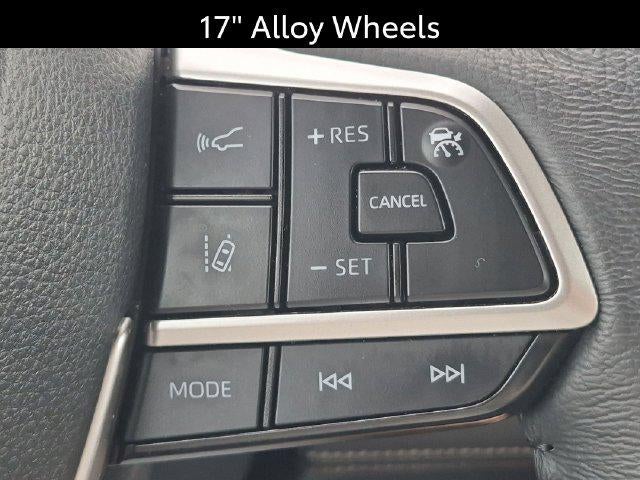 2025 Toyota Sienna XLE 8 Passenger
