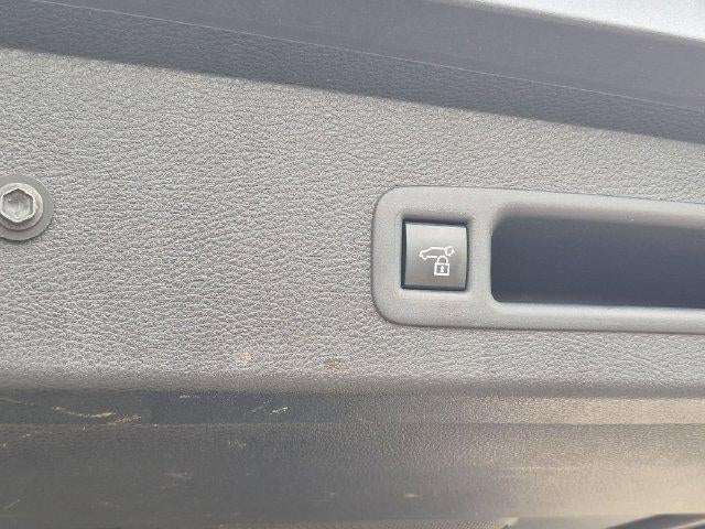 2025 Toyota Sienna XLE 8 Passenger