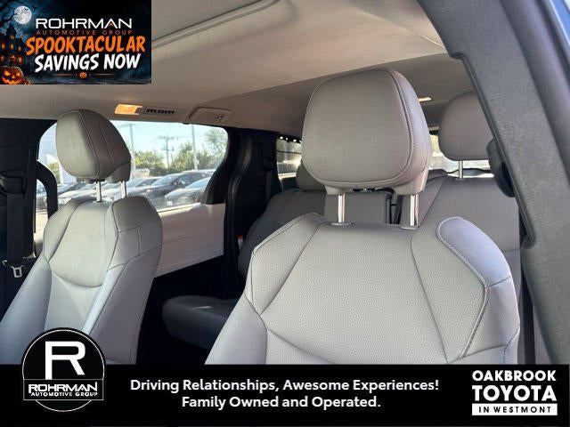 2026 Toyota Sienna XLE 8 Passenger