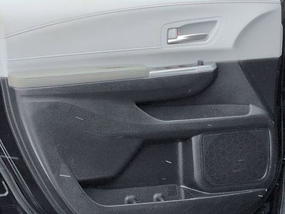 2025 Toyota SIENNA XLE XLE 8 Passenger