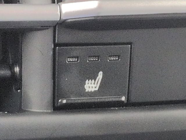 2025 Toyota SIENNA XLE XLE 8 Passenger